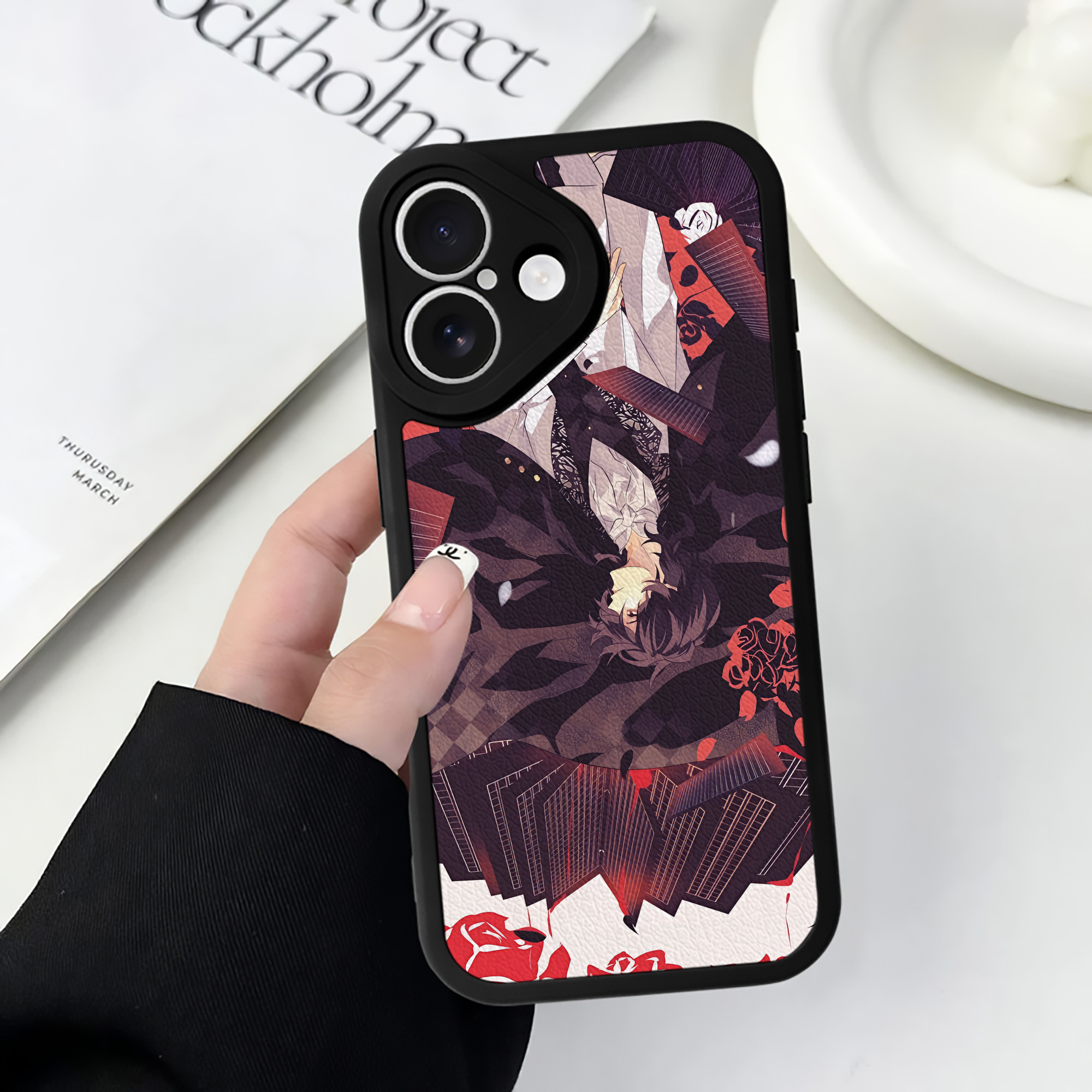 （画像用） 文豪ストレイドッグス Bungo Stray Dogs 【iPhone 16シリーズ対応】シリコンスマホケース（レザー調） 材質：シリコン